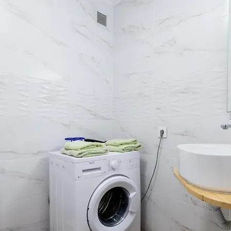 In San Eugenio 阿德耶