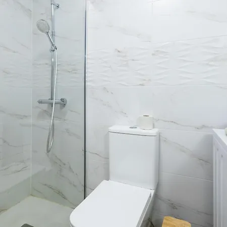 In San Eugenio * 阿德耶