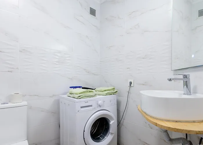 In San Eugenio Адехе